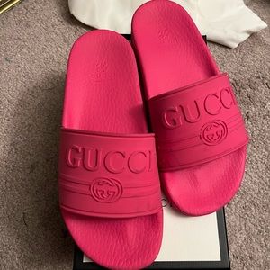 Pink Rubber Girls Gucci Slides